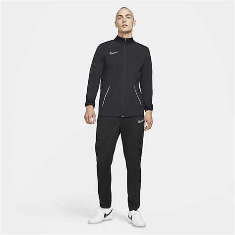 herrentrainingsanzüge für herren von nike|Nike air max herren.